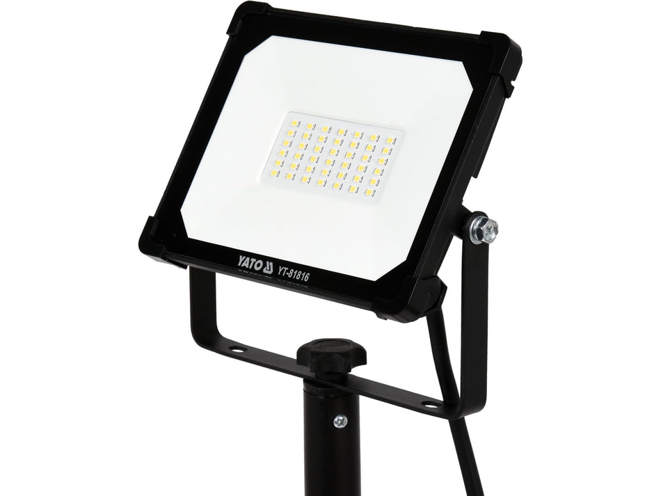 Proiector Yato 30W smd LED, cu stativ, 2700lm YATO...